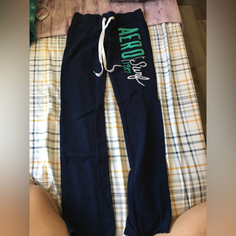 Aeropostale navy blue bootcut fleece lined sweats